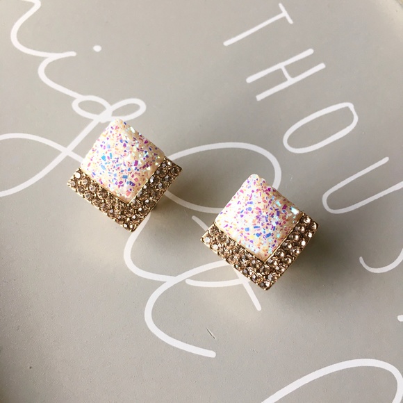 Party Chevron Square Crystal Stud Gold Earrings - Picture 6 of 7